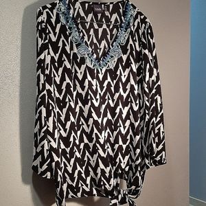 SPRING Sale! DRESSY, silky top/blouse.